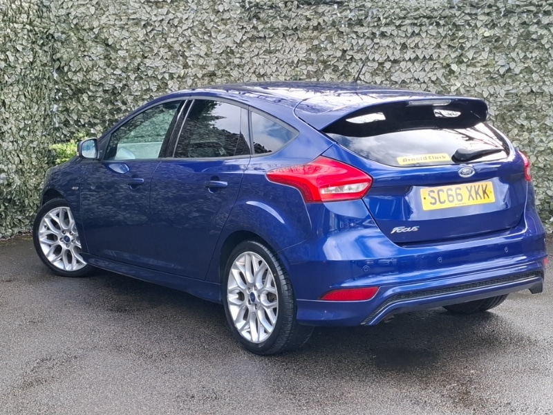 Used Ford Focus 2017 for sale - 78126570: Photo 3