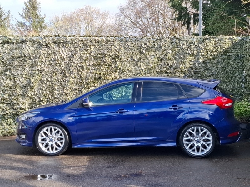Used Ford Focus 2017 for sale - 78126570: Photo 4