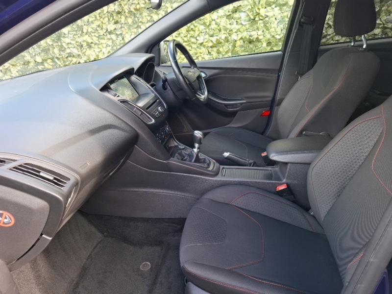 Used Ford Focus 2017 for sale - 78126570: Photo 5