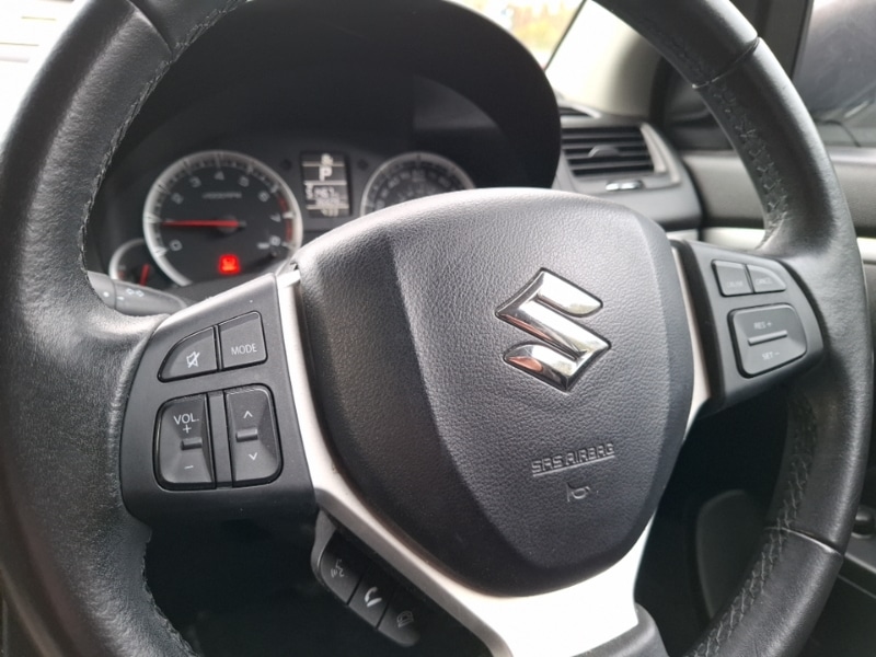 Used Suzuki Swift 2015 for sale - 77623532: Photo 12