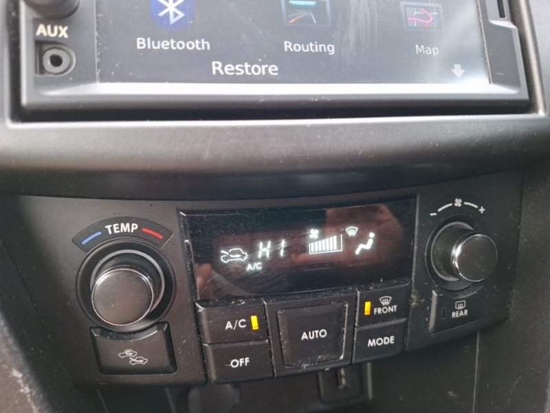 Used Suzuki Swift 2015 for sale - 77623532: Photo 14