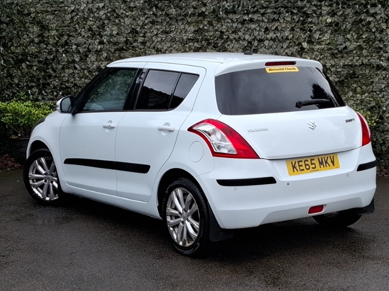 Used Suzuki Swift 2015 for sale - 77623532: Photo 3