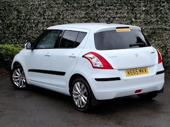 Used Suzuki Swift 2015 for sale - 77623532: Photo