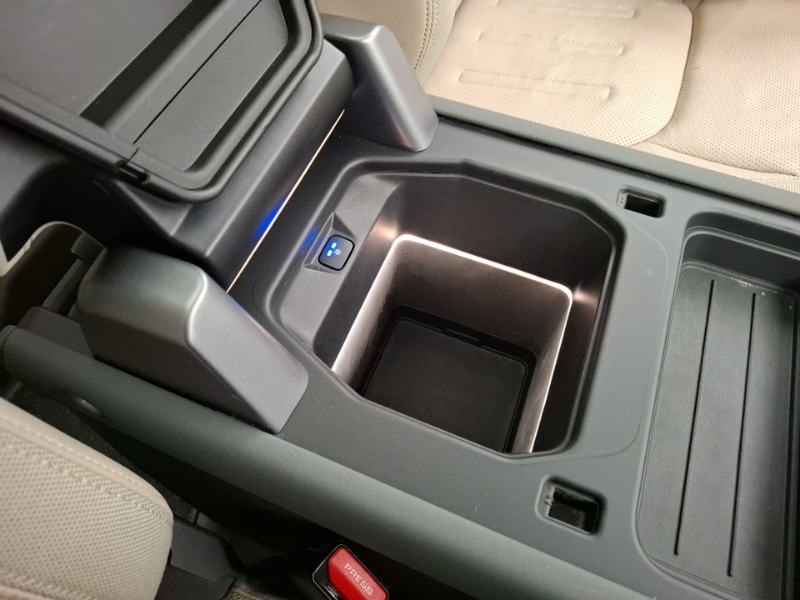 Used Land Rover Defender 2020 for sale - 77147074: Photo 18