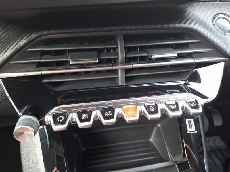 Used Peugeot 208 2023 for sale - 77678190: Photo 15