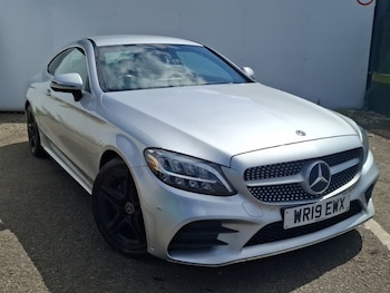 Used Mercedes-Benz C Class 2019 for sale - 79306106: Photo