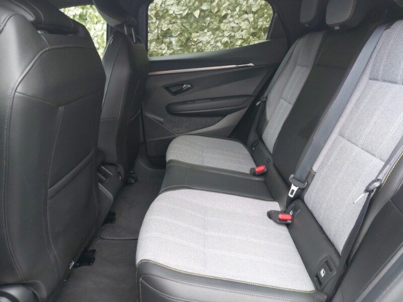 Used Renault Megane E Tech 2023 for sale - 76301633: Photo 6