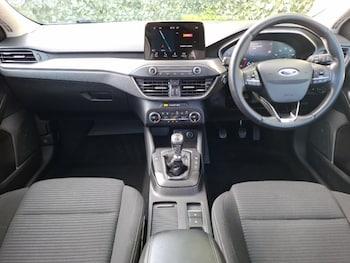 Used Ford Focus 2018 for sale - 78567822: Photo