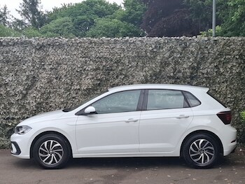 Used Volkswagen Polo 2023 for sale - 78727793: Photo