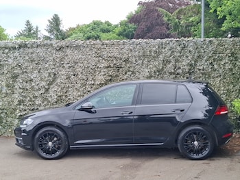 Used Volkswagen Golf 2018 for sale - 78808505: Photo