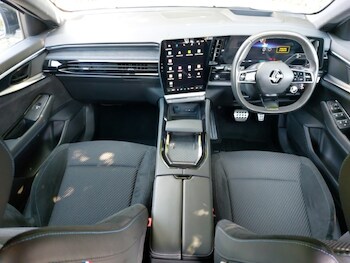 Used Renault Austral 2024 for sale - 75629077: Photo