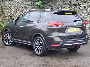 Used Nissan X-Trail 2018 for sale - 79529526: Photo