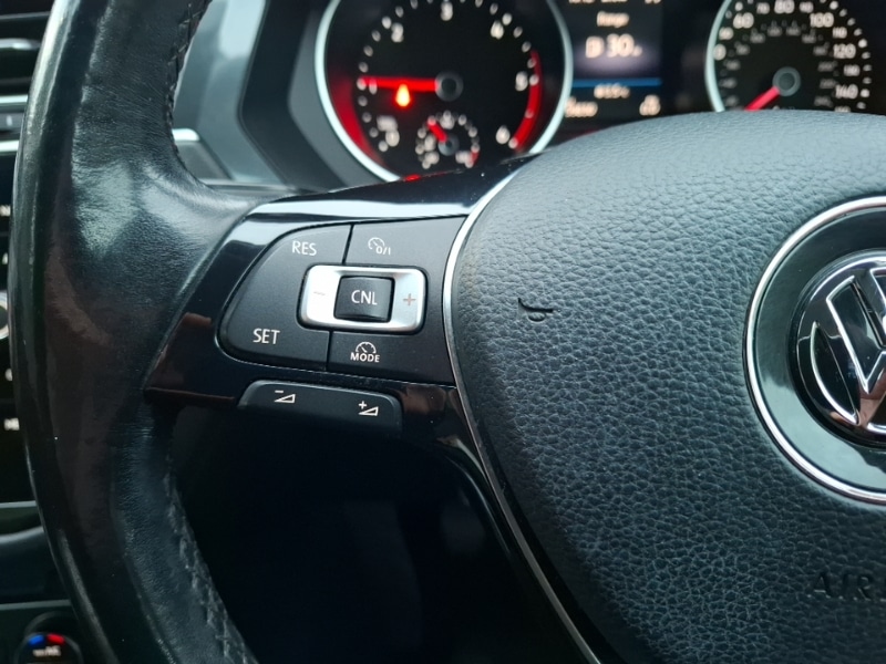 Used Volkswagen Tiguan 2017 for sale - 77424269: Photo 12