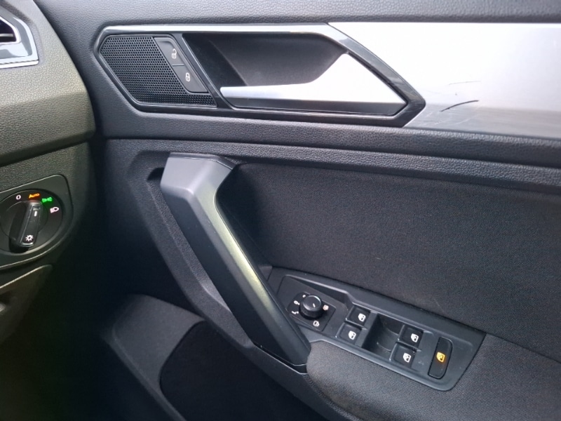 Used Volkswagen Tiguan 2017 for sale - 77424269: Photo 19