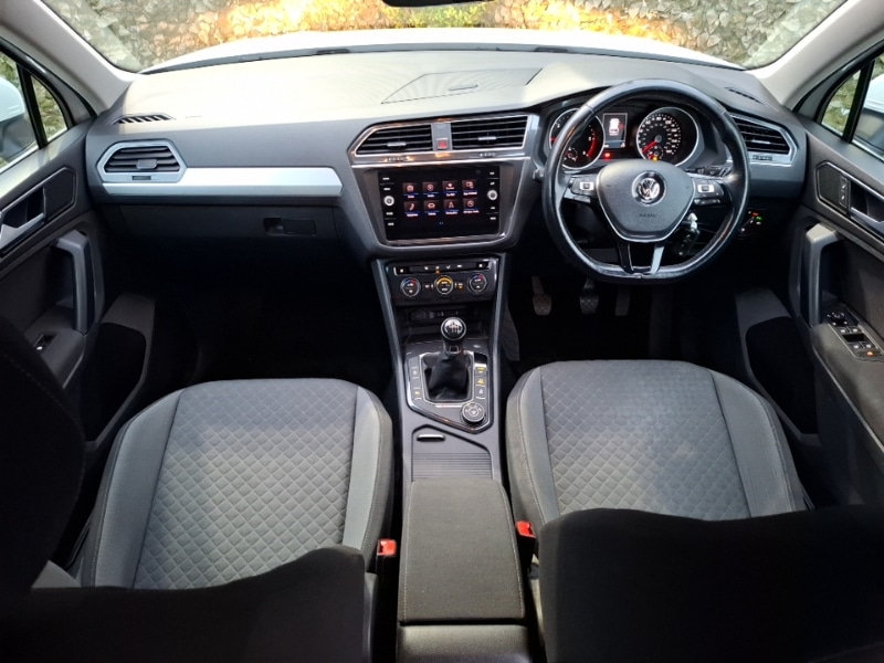 Used Volkswagen Tiguan 2017 for sale - 77424269: Photo 2