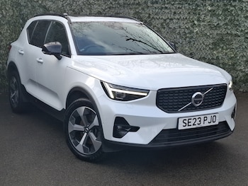 Used Volvo XC40 2023 for sale - 77889509: Photo