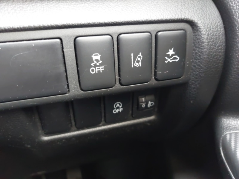 Used Mitsubishi Eclipse Cross 2018 for sale - 76567030: Photo 19