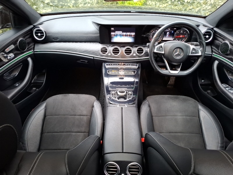 Used Mercedes-Benz E Class 2017 for sale - 77404965: Photo 2