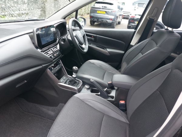 Used Suzuki SX4 S-Cross 2023 for sale - 76229964: Photo 5