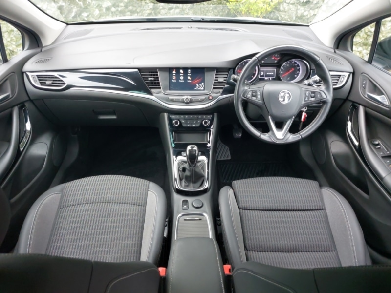 Used Vauxhall Astra 2021 for sale - 76335814: Photo 2