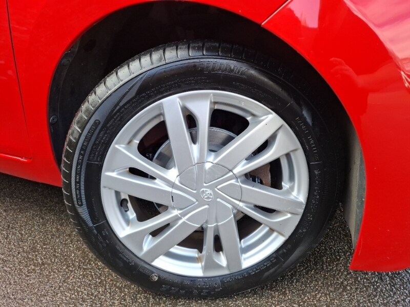 Used Toyota AYGO 2015 for sale - 78211496: Photo 9