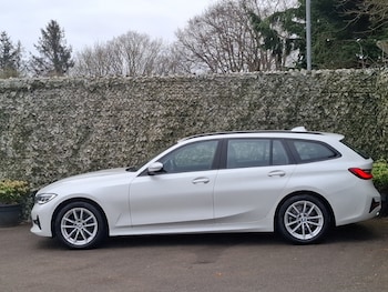 Used BMW 3 Series 2021 for sale - 78312660: Photo