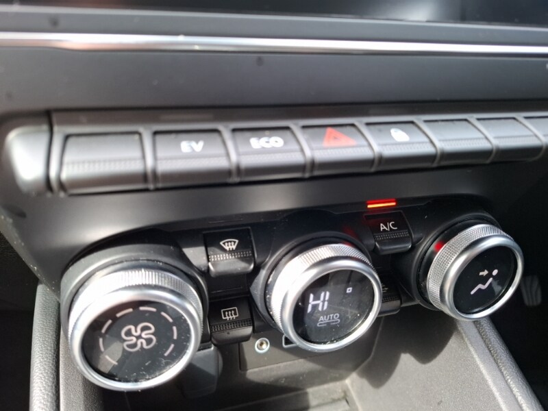 Used Renault Clio 2024 for sale - 78183786: Photo 15