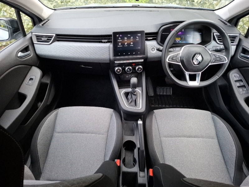 Used Renault Clio 2024 for sale - 78183786: Photo 2