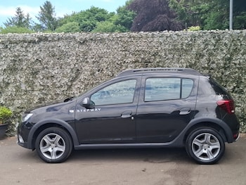 Used Dacia Sandero Stepway 2021 for sale - 78740484: Photo