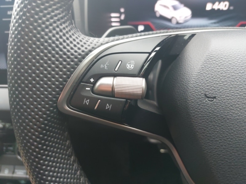 Used Skoda Karoq 2024 for sale - 77223626: Photo 12