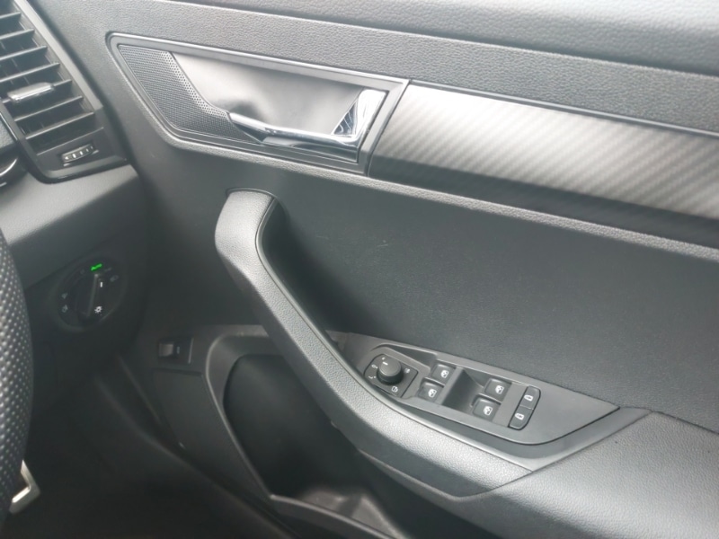 Used Skoda Karoq 2024 for sale - 77223626: Photo 19