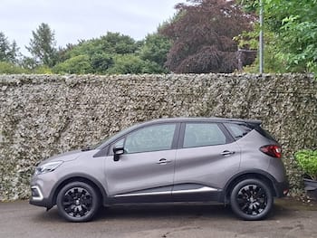 Used Renault Captur 2019 for sale - 79689080: Photo