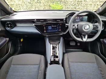Used Alfa Romeo Junior 2025 for sale - 79578602: Photo