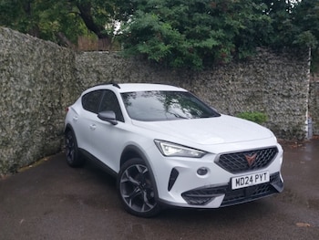2024 - 1.4 eHybrid 204 V2 5dr DSG