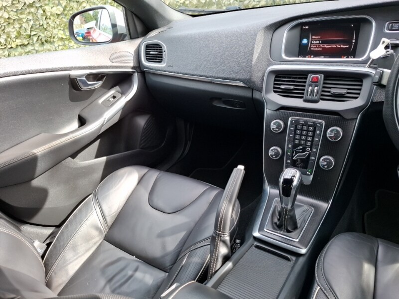 Used Volvo V40 2018 for sale - 78225138: Photo 11