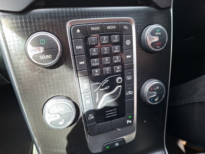 Used Volvo V40 2018 for sale - 78225138: Photo 16