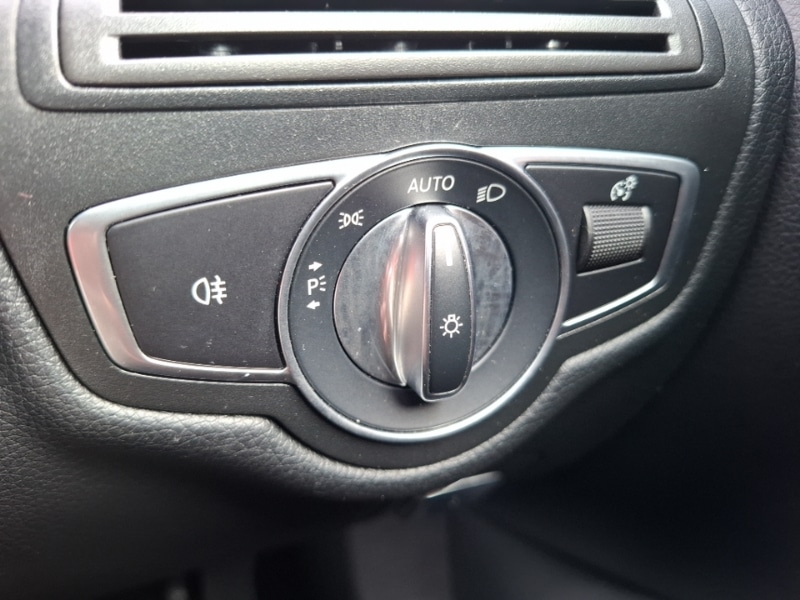 Used Mercedes-Benz C Class 2018 for sale - 78147282: Photo 18