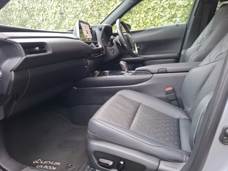 Used Lexus UX 2024 for sale - 78159269: Photo 5