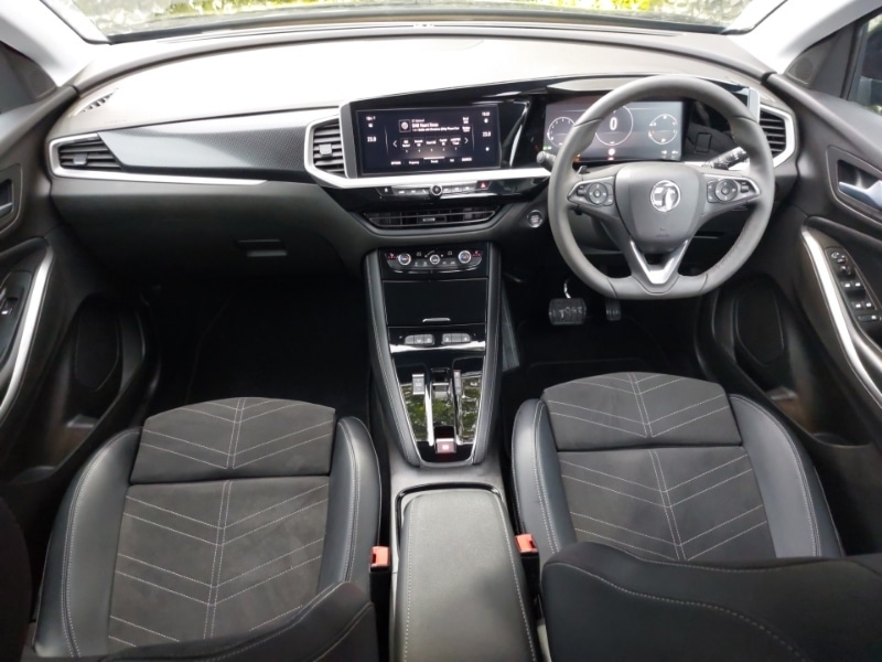 Used Vauxhall Grandland 2024 for sale - 76548842: Photo 2