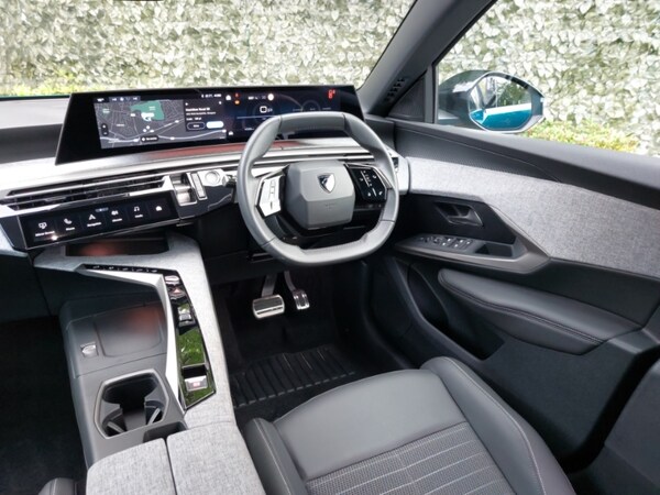 Used Peugeot 3008 2025 for sale - 76107952: Photo 11