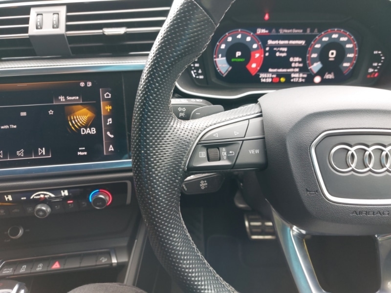 Used Audi Q3 2021 for sale - 76704743: Photo 12