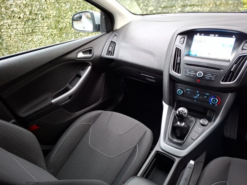 Used Ford Focus 2017 for sale - 77644332: Photo 11