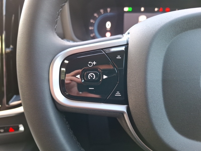 Used Volvo V60 2025 for sale - 77197546: Photo 12