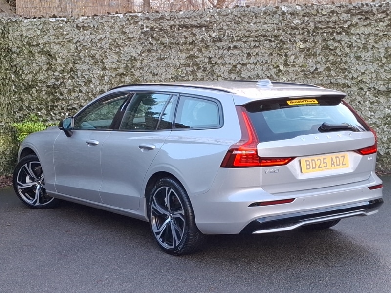 Used Volvo V60 2025 for sale - 77197546: Photo 3