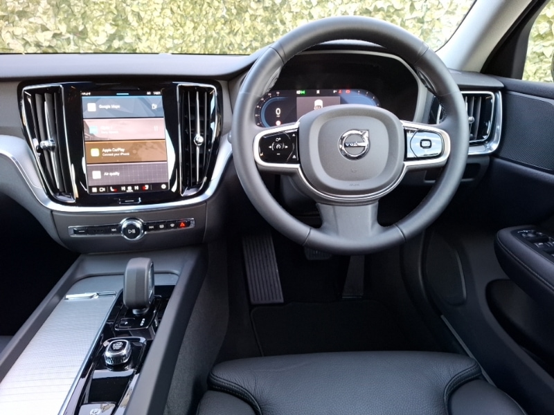 Used Volvo V60 2025 for sale - 77197546: Photo 7