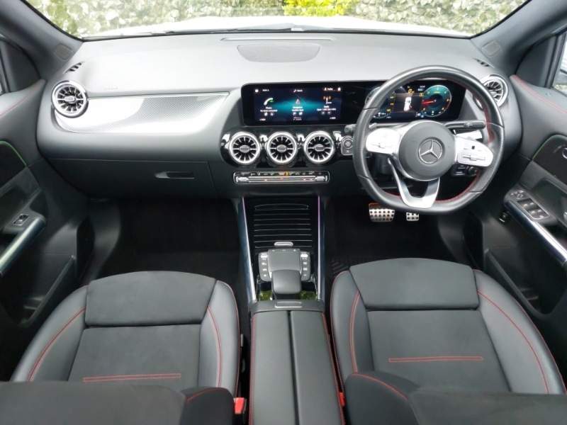 Used Mercedes-Benz GLA 2021 for sale - 76822182: Photo 2