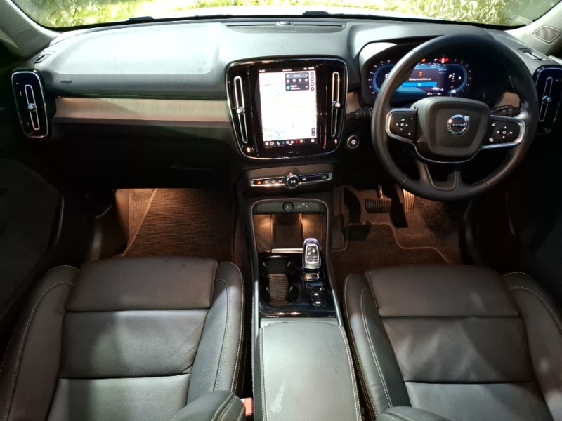 Used Volvo XC40 2024 for sale - 77371131: Photo 2