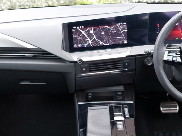 Used Vauxhall Astra 2023 for sale - 76268972: Photo 10