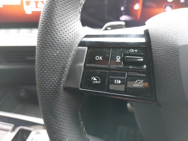 Used Vauxhall Astra 2023 for sale - 76268972: Photo 17