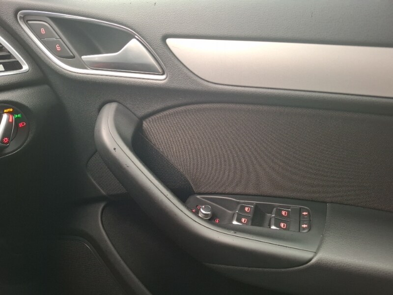 Used Audi Q3 2017 for sale - 77284184: Photo 18